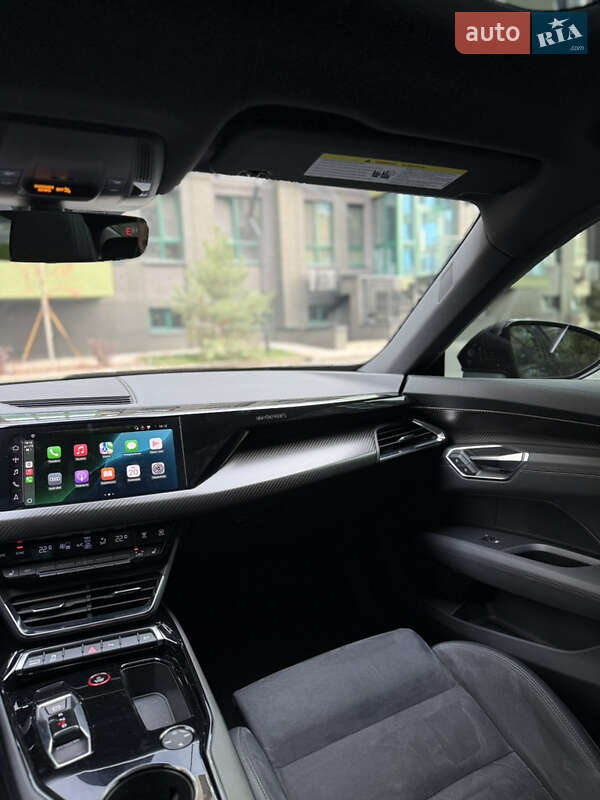 Лифтбек Audi e-tron GT 2021 в Киеве фото 35 Лифтбек Audi e-tron GT 2021 в Киеве