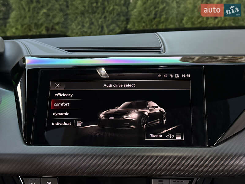 Ліфтбек Audi e-tron GT 2023 в Одесі фото 23 Ліфтбек Audi e-tron GT 2023 в Одесі