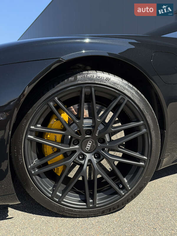 Ліфтбек Audi e-tron GT 2022 в Києві фото 12 Ліфтбек Audi e-tron GT 2022 в Києві