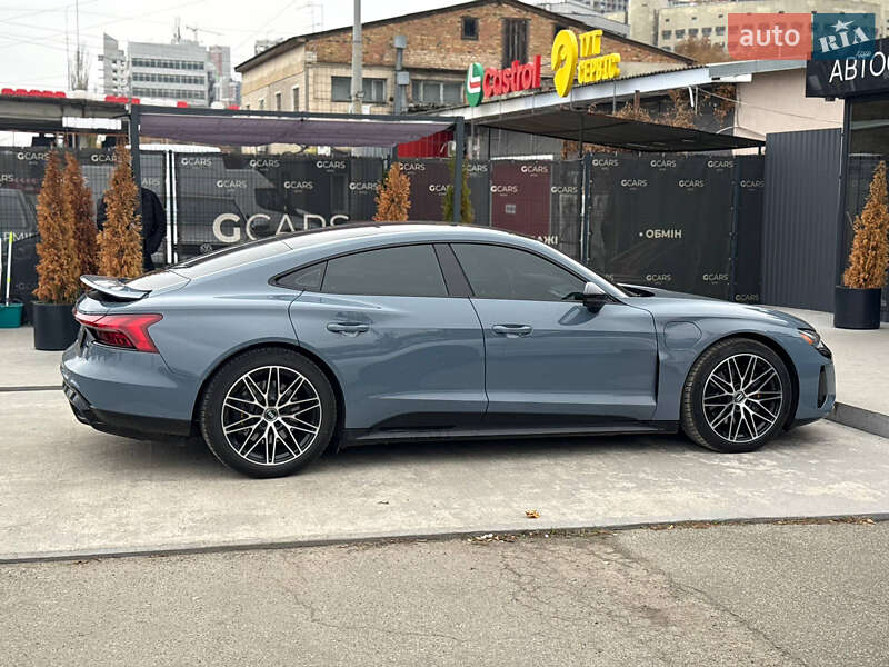 Лифтбек Audi e-tron GT 2022 в Киеве фото 7 Лифтбек Audi e-tron GT 2022 в Киеве