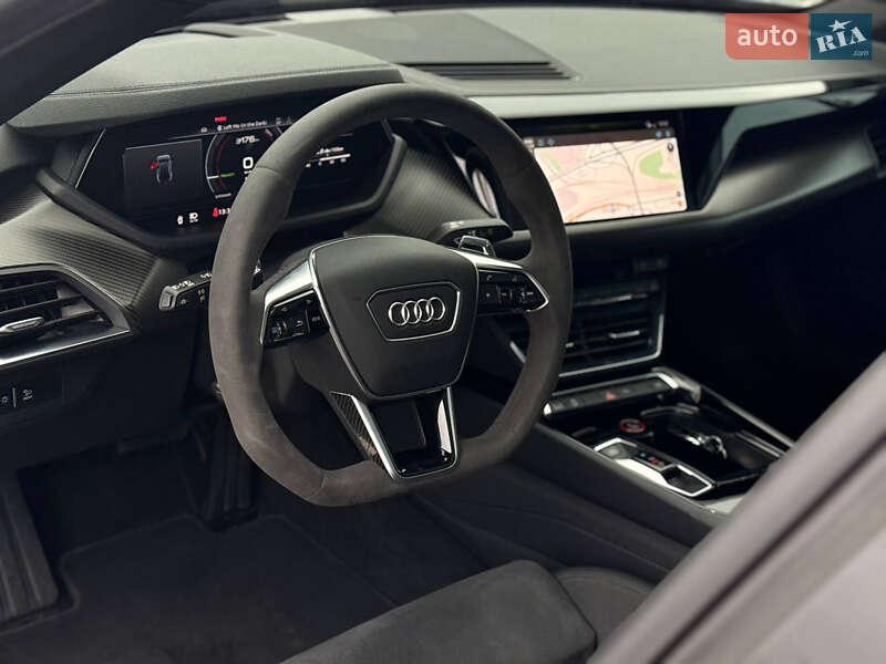 Лифтбек Audi e-tron GT 2022 в Киеве фото 10 Лифтбек Audi e-tron GT 2022 в Киеве