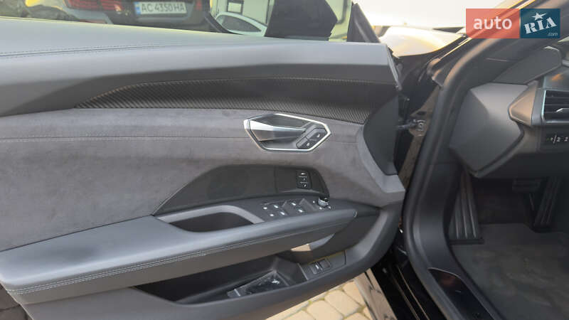 Ліфтбек Audi e-tron GT 2022 в Луцьку фото 11 Ліфтбек Audi e-tron GT 2022 в Луцьку