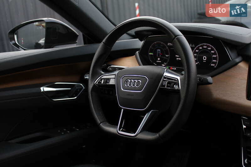 Лифтбек Audi e-tron GT 2022 в Киеве