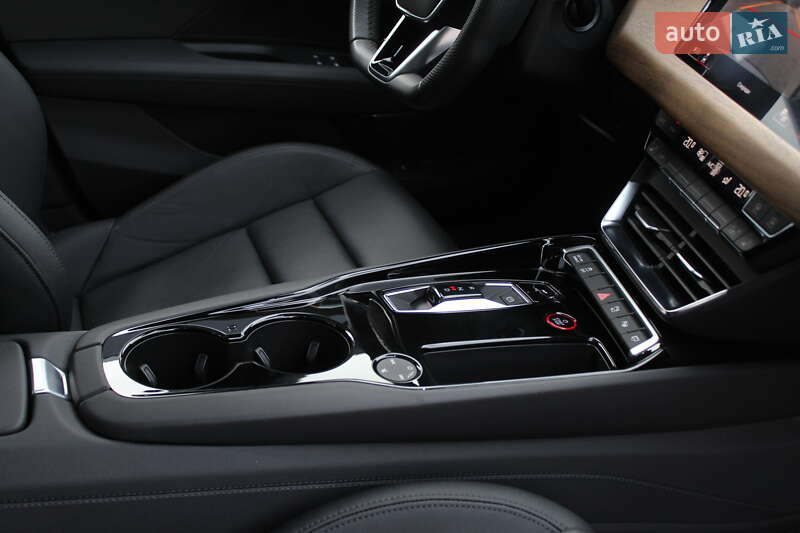 Лифтбек Audi e-tron GT 2022 в Киеве