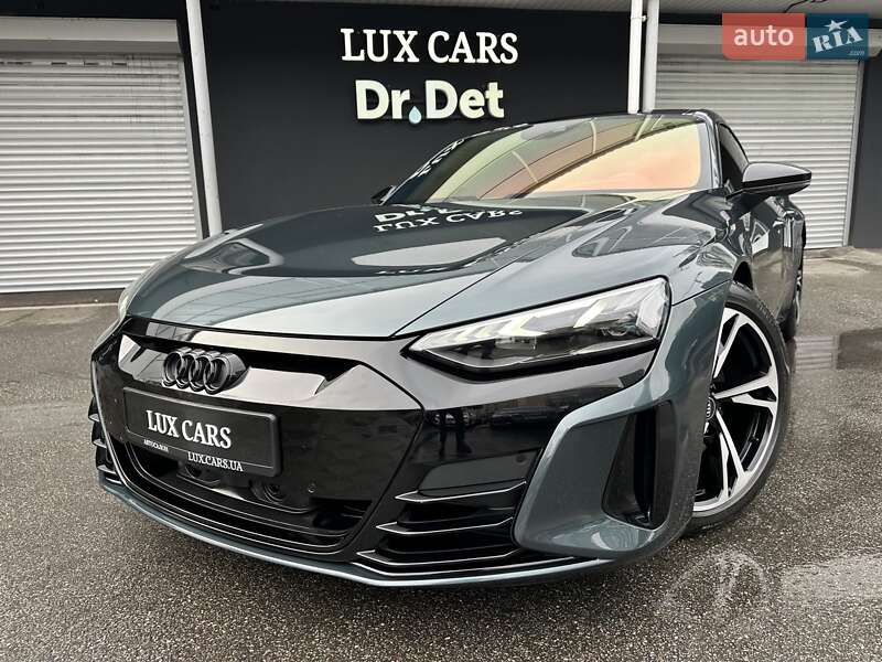 Лифтбек Audi e-tron GT 2022 в Киеве фото 11 Лифтбек Audi e-tron GT 2022 в Киеве