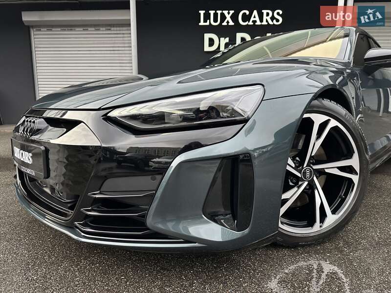 Лифтбек Audi e-tron GT 2022 в Киеве фото 15 Лифтбек Audi e-tron GT 2022 в Киеве