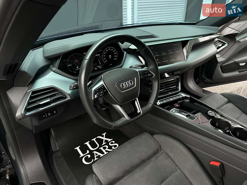 Лифтбек Audi e-tron GT 2022 в Киеве фото 46 Лифтбек Audi e-tron GT 2022 в Киеве