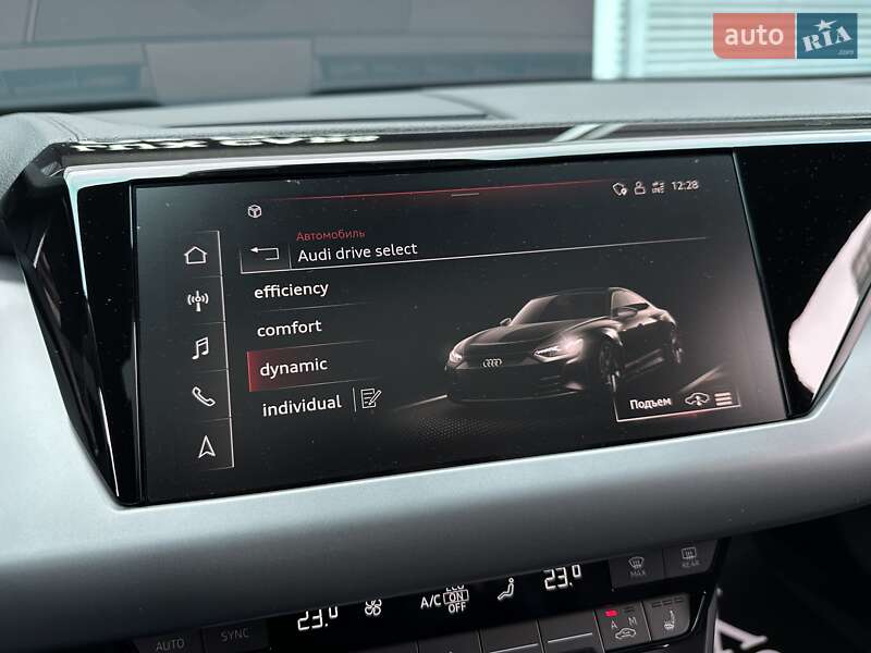 Лифтбек Audi e-tron GT 2022 в Киеве фото 69 Лифтбек Audi e-tron GT 2022 в Киеве