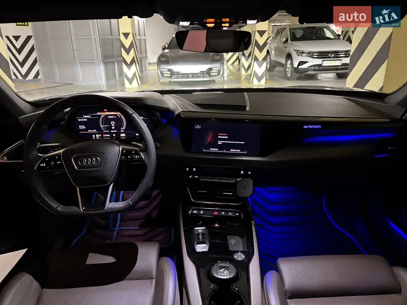 Audi e-tron GT 2021 VIN WAUZZZFW5N7005316 фото оголошення 13 з 45