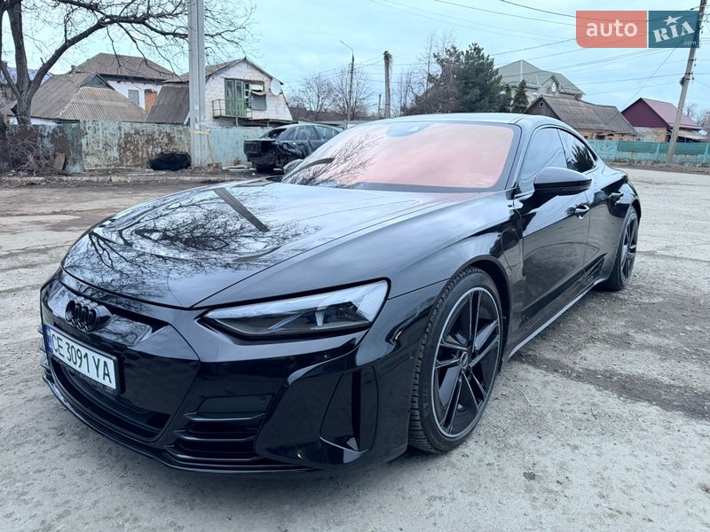 Лифтбек Audi e-tron GT 2023 в Кривом Роге