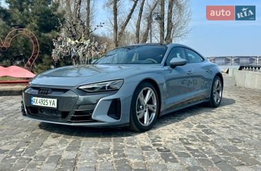 Лифтбек Audi e-tron GT 2023 в Киеве