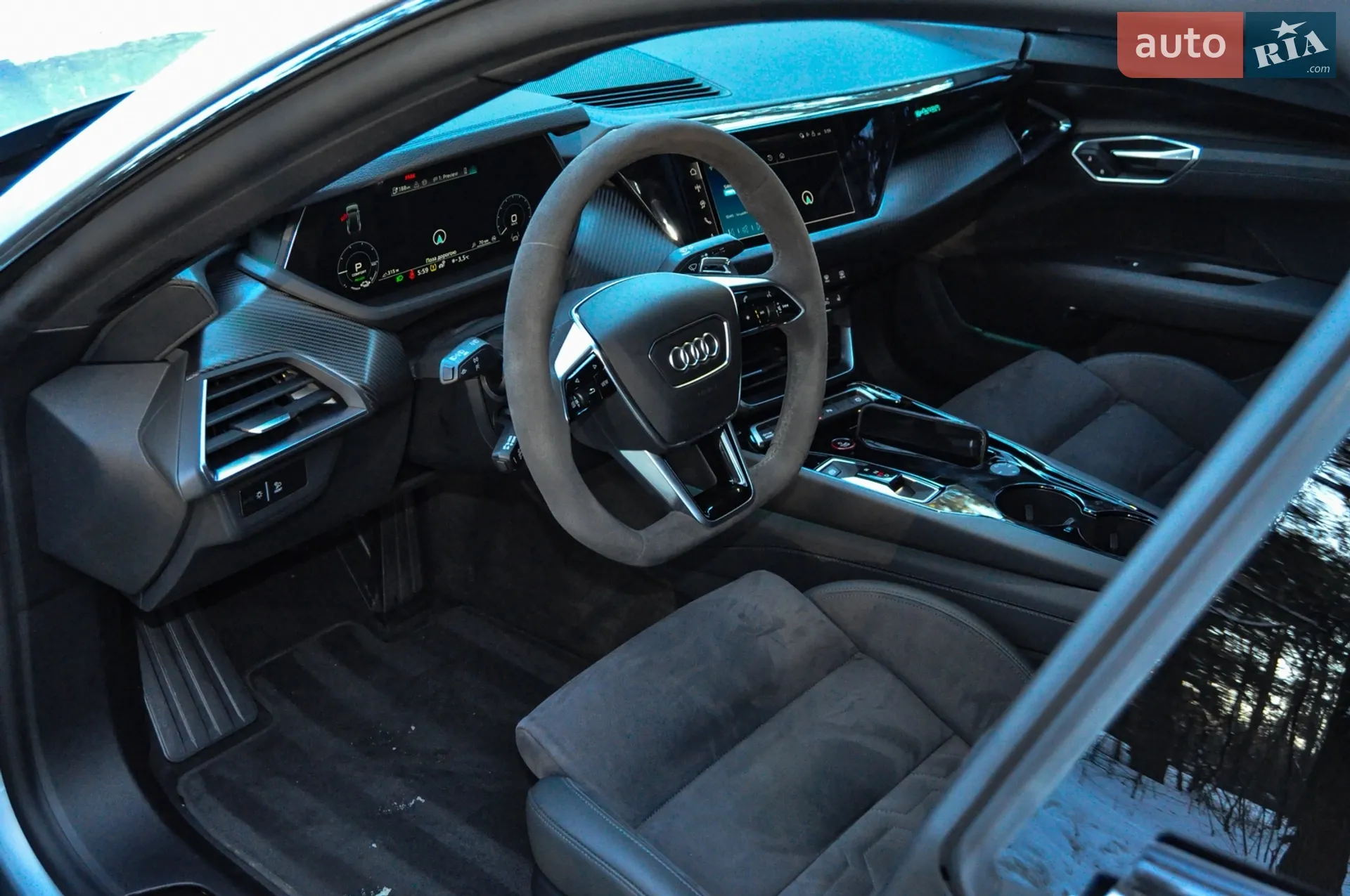 2024 Audi e-tron GT - мініатюра 18