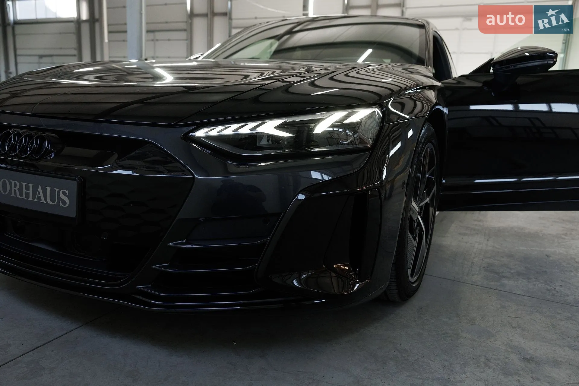 2022 Audi e-tron GT - мініатюра 31
