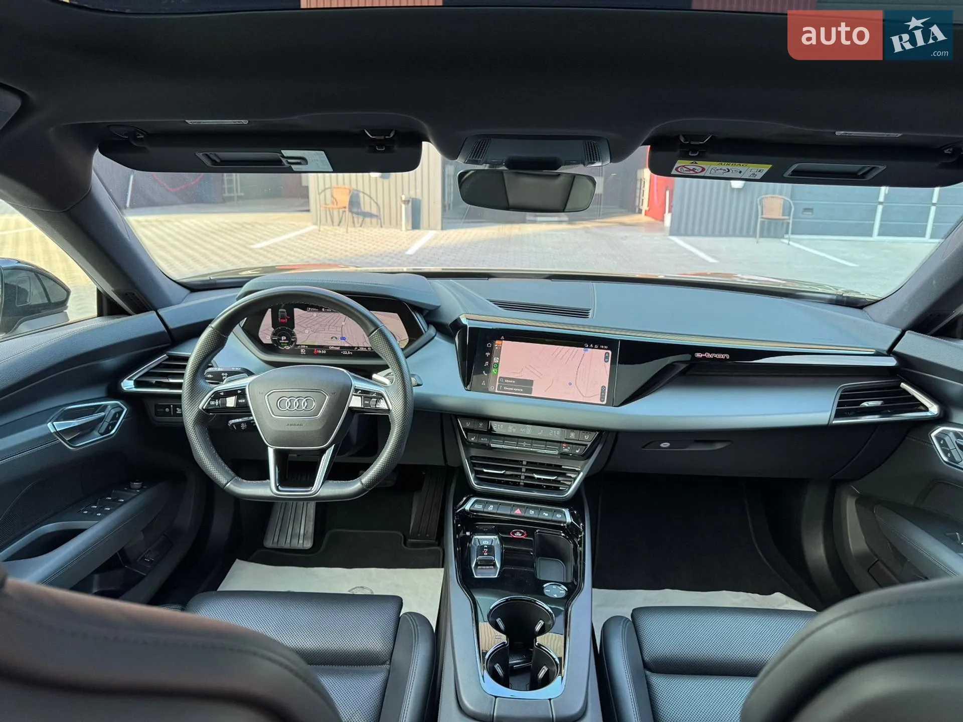 2022 Audi e-tron GT - мініатюра 44