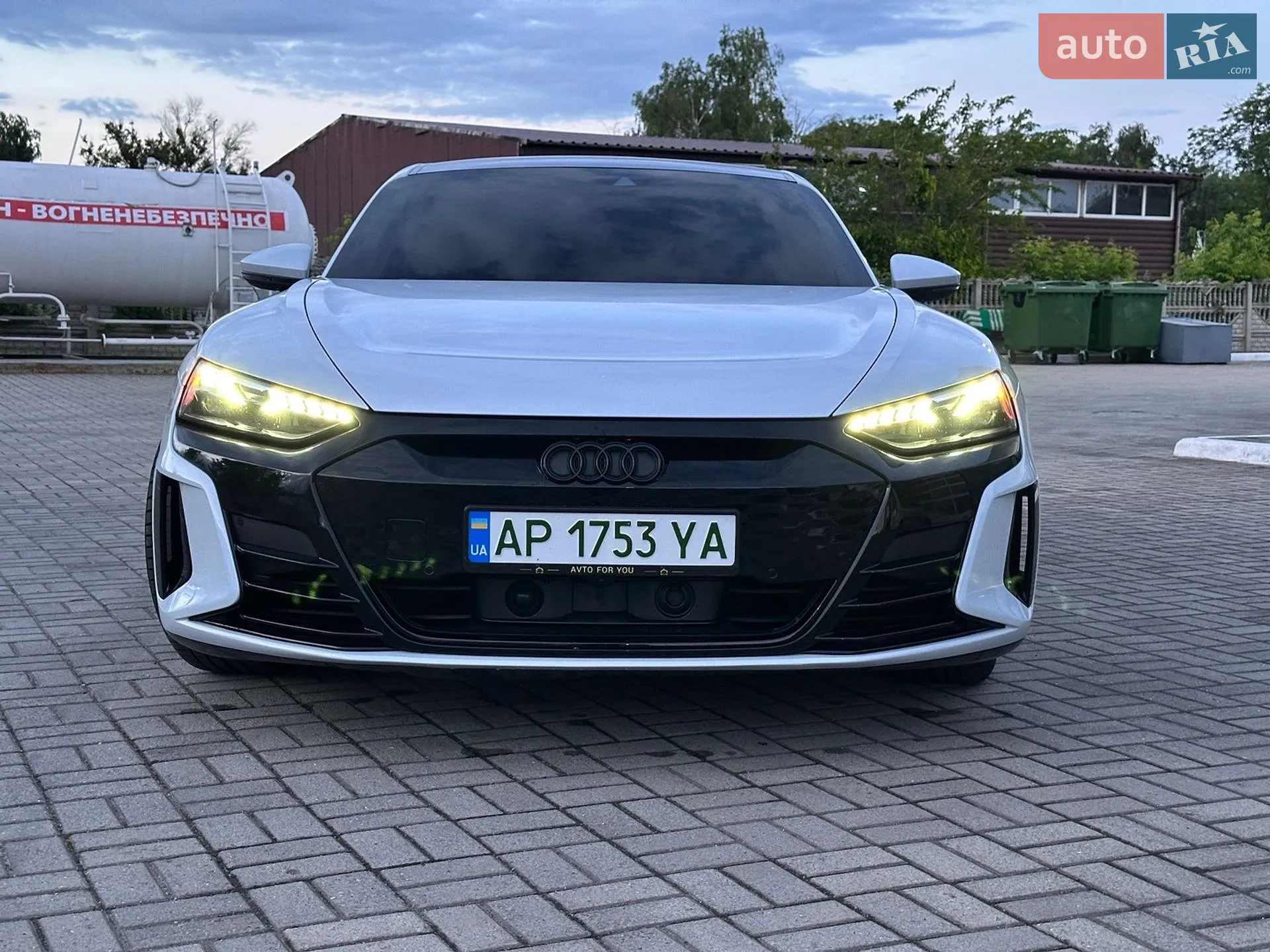 2021 Audi e-tron GT - мініатюра 21