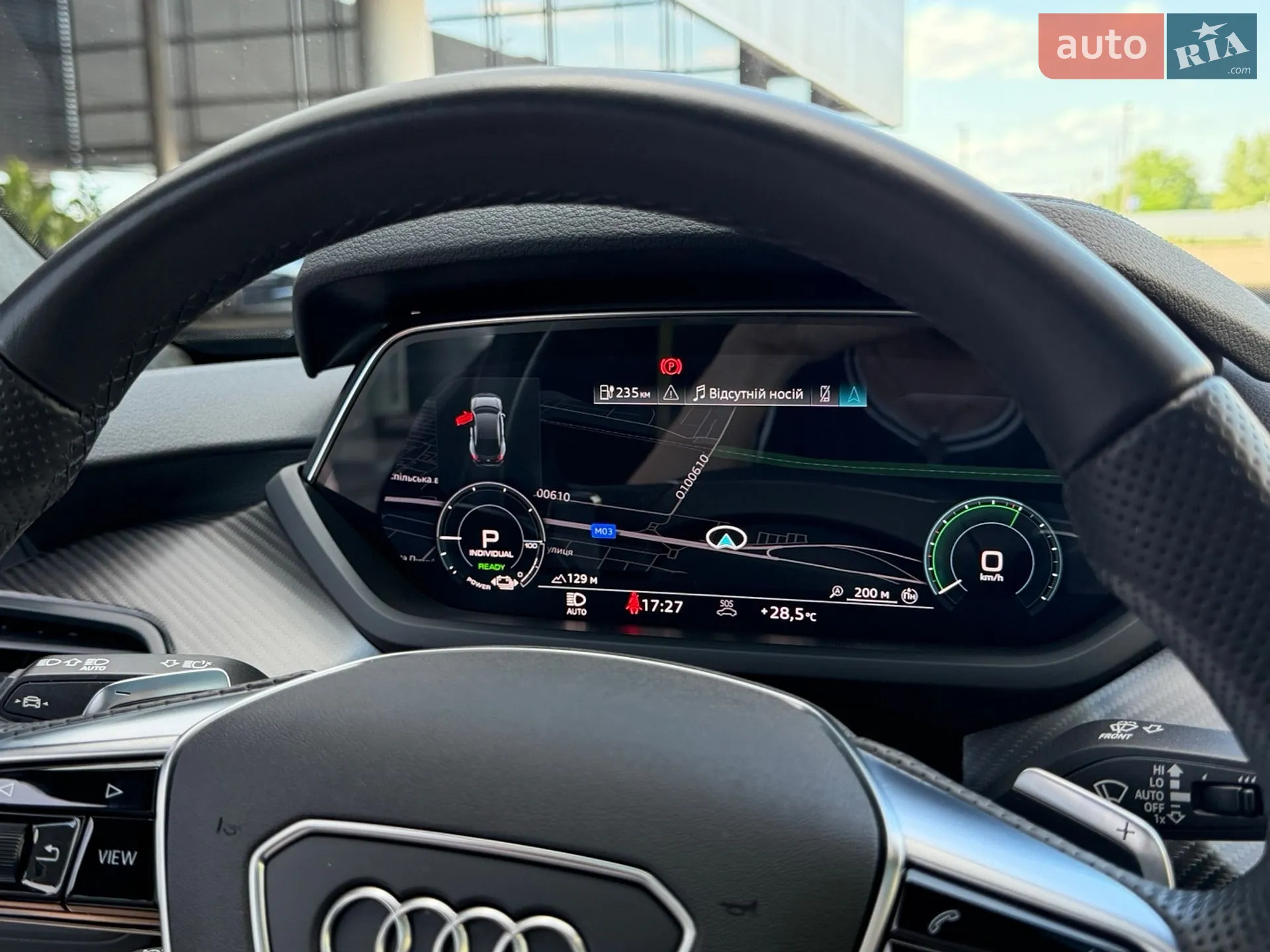 2022 Audi e-tron GT - мініатюра 23