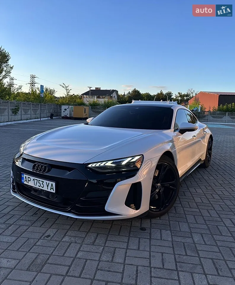 2022 Audi e-tron GT - мініатюра 34