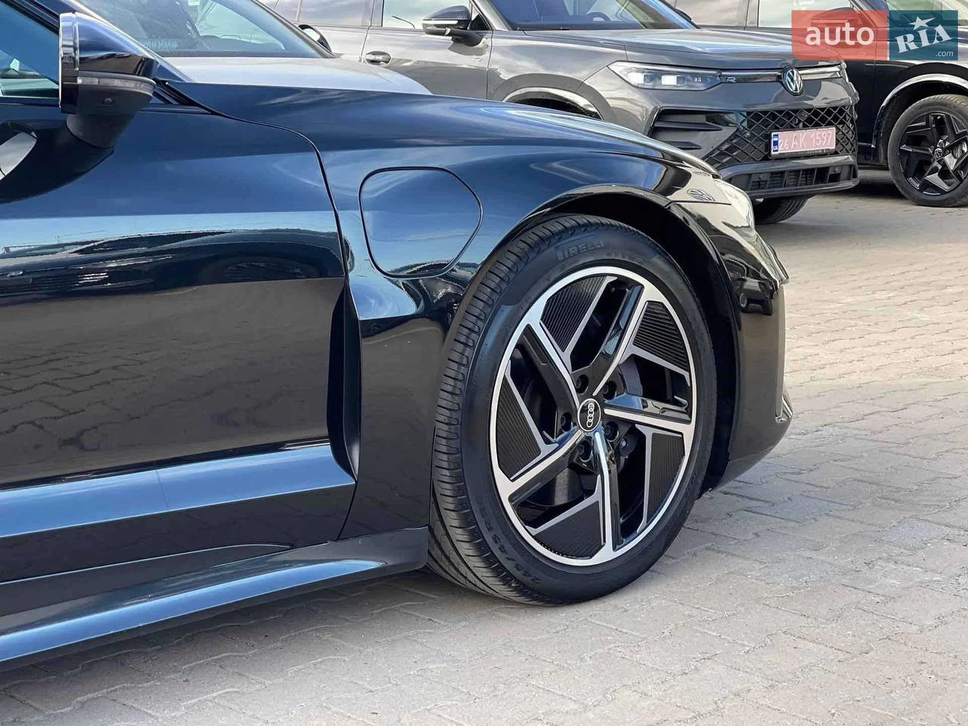 2022 Audi e-tron GT - мініатюра 11