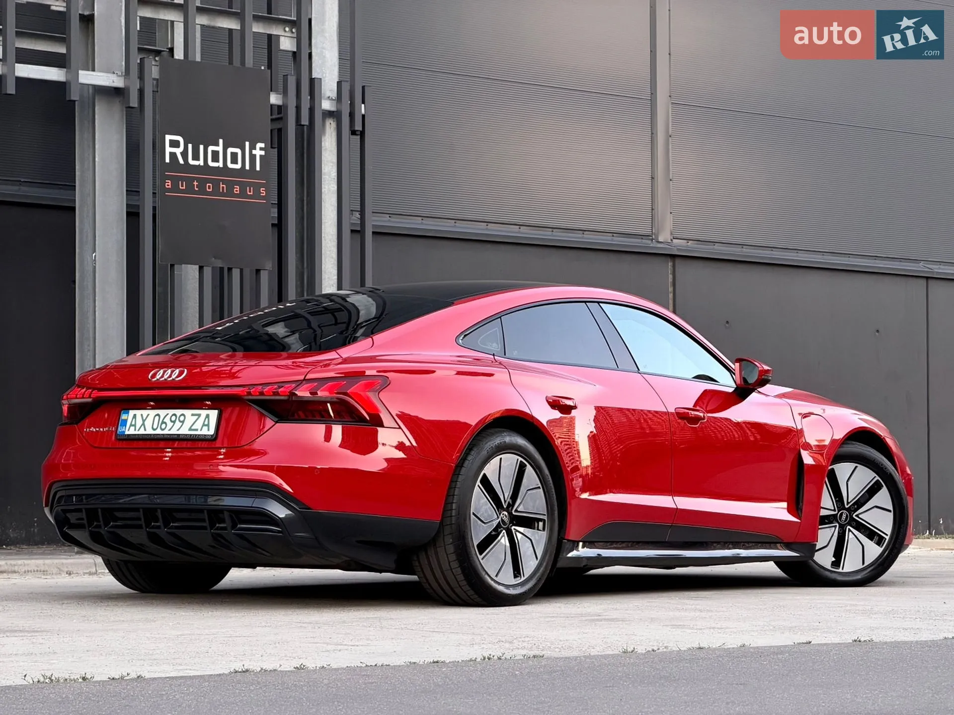 2021 Audi e-tron GT - мініатюра 11