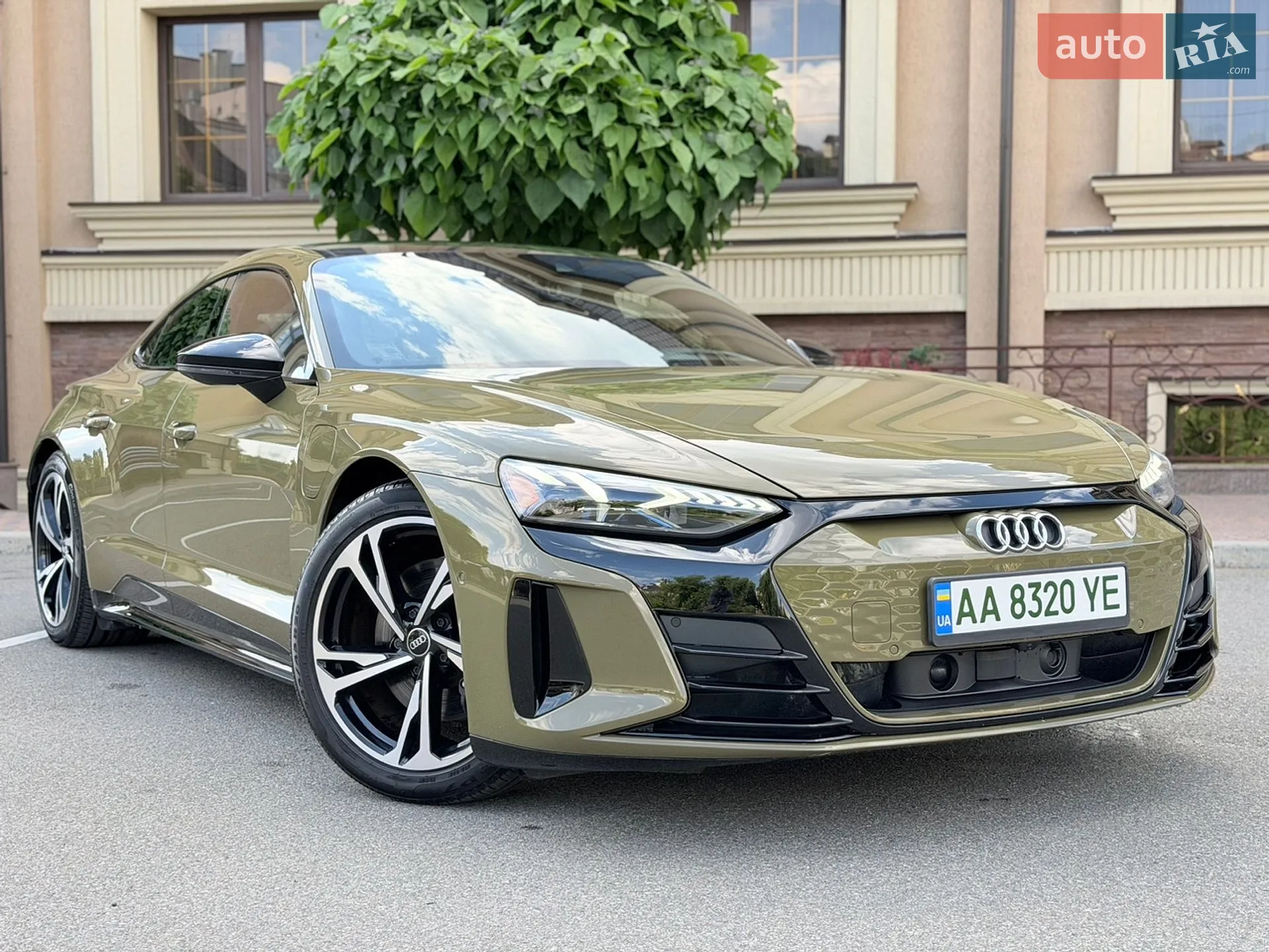 2022 Audi e-tron GT - мініатюра 8
