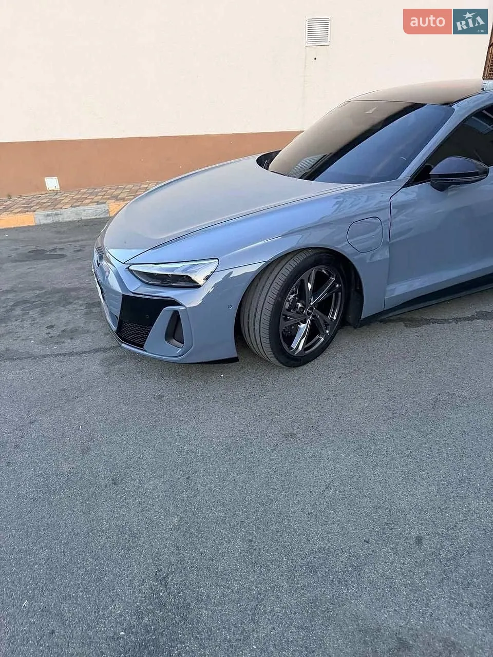 2022 Audi e-tron GT - мініатюра 3