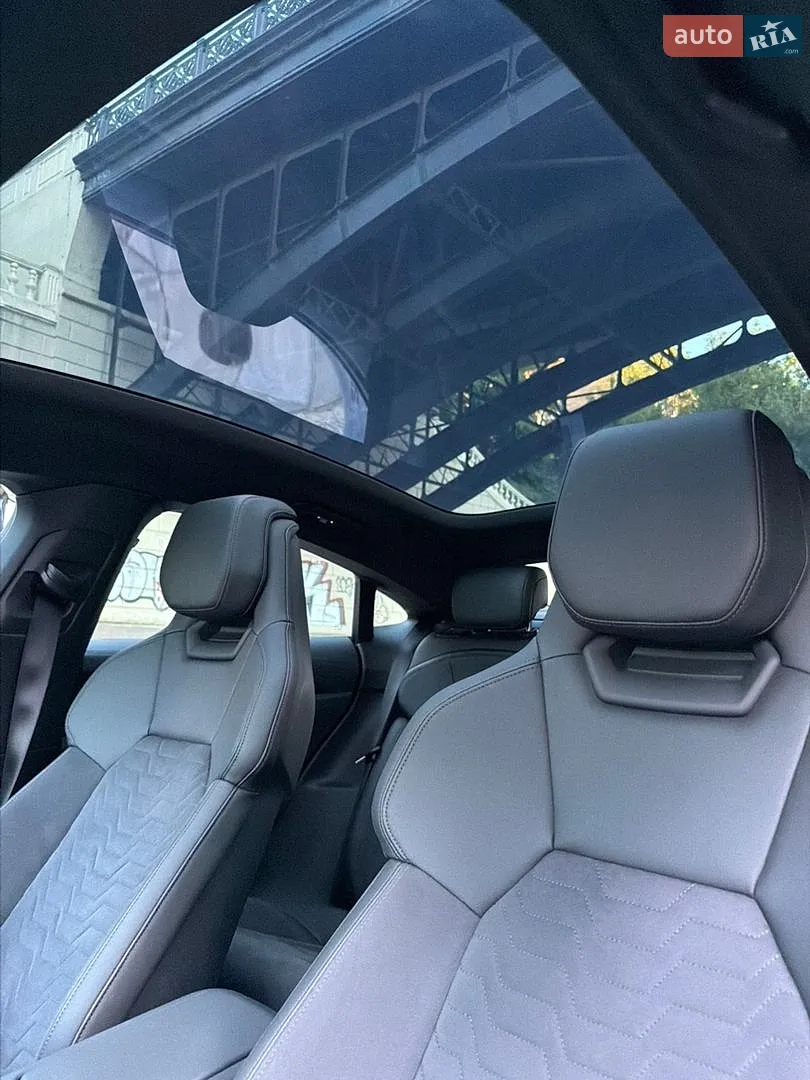 2023 Audi e-tron GT - мініатюра 11