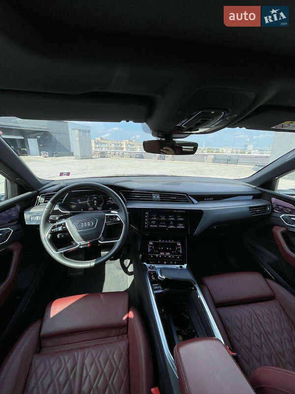 Позашляховик / Кросовер Audi e-tron S Sportback 2021 в Києві