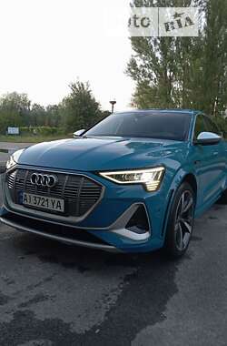Позашляховик / Кросовер Audi e-tron S Sportback 2021 в Києві
