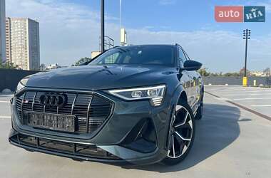 Позашляховик / Кросовер Audi e-tron S Sportback 2022 в Києві