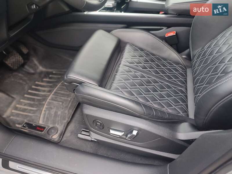 Внедорожник / Кроссовер Audi e-tron S Sportback 2022 в Киеве