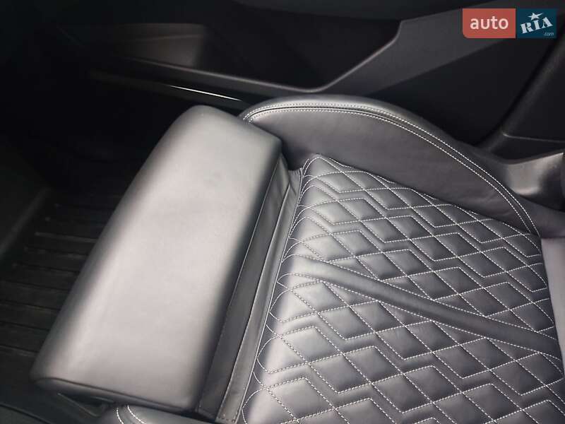 Внедорожник / Кроссовер Audi e-tron S Sportback 2022 в Киеве