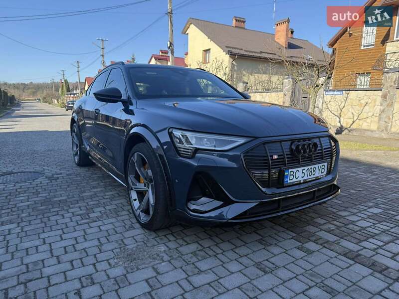 Позашляховик / Кросовер Audi e-tron S Sportback 2022 в Львові