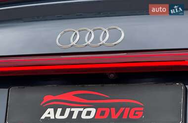 Позашляховик / Кросовер Audi e-tron S Sportback 2021 в 