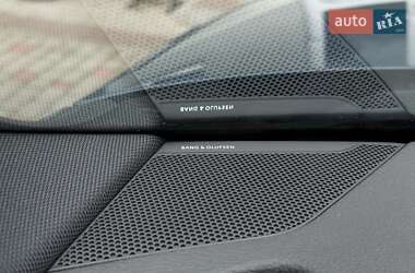 Позашляховик / Кросовер Audi e-tron S Sportback 2021 в 
