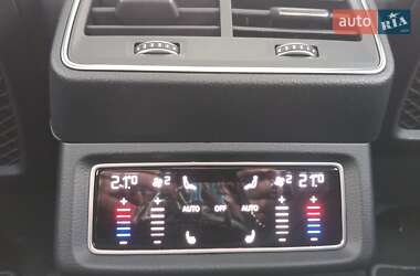 Внедорожник / Кроссовер Audi e-tron S Sportback 2020 в 
