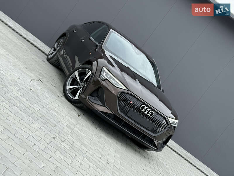 Позашляховик / Кросовер Audi e-tron S Sportback 2021 в Тернополі