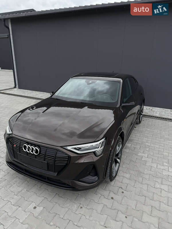 Позашляховик / Кросовер Audi e-tron S Sportback 2021 в Тернополі