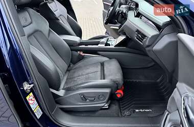 Позашляховик / Кросовер Audi e-tron S Sportback 2021 в 