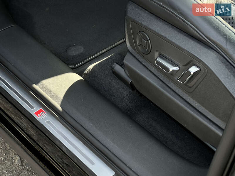 Позашляховик / Кросовер Audi e-tron S Sportback 2021 в Луцьку