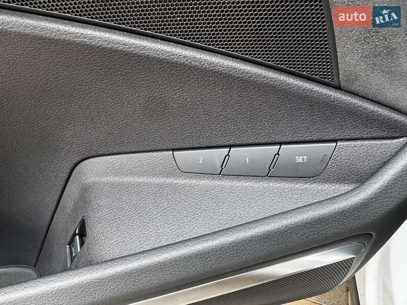 Позашляховик / Кросовер Audi e-tron S Sportback 2021 в Києві фото 30 Позашляховик / Кросовер Audi e-tron S Sportback 2021 в Києві