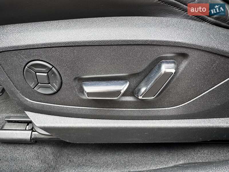 Позашляховик / Кросовер Audi e-tron S Sportback 2021 в Києві фото 29 Позашляховик / Кросовер Audi e-tron S Sportback 2021 в Києві