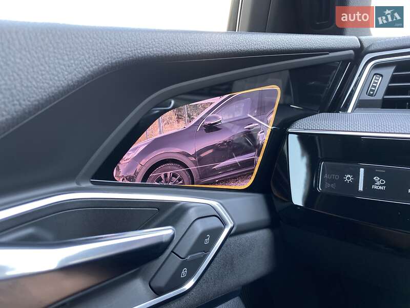 Внедорожник / Кроссовер Audi e-tron S Sportback 2022 в Львове