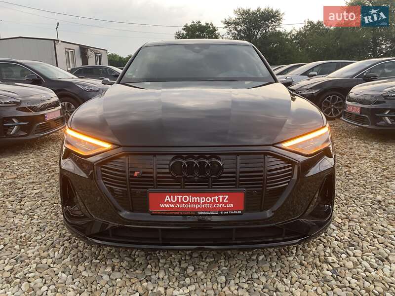 Внедорожник / Кроссовер Audi e-tron S Sportback 2022 в Львове