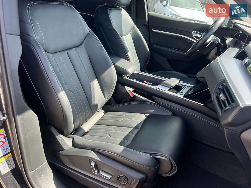 Внедорожник / Кроссовер Audi e-tron S Sportback 2022 в Луцке
