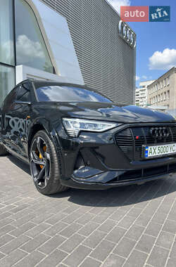 Внедорожник / Кроссовер Audi e-tron S Sportback 2023 в Харькове