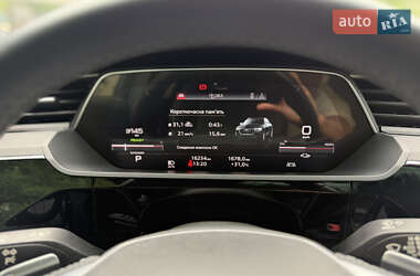 Внедорожник / Кроссовер Audi e-tron S Sportback 2022 в 
