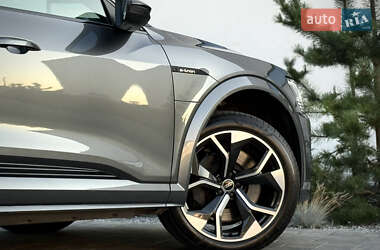 Внедорожник / Кроссовер Audi e-tron S Sportback 2022 в 