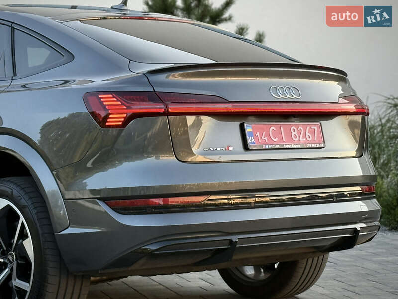 Внедорожник / Кроссовер Audi e-tron S Sportback 2022 в Луцке