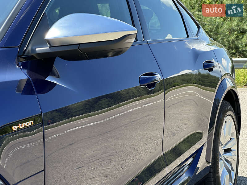 Позашляховик / Кросовер Audi e-tron S Sportback 2020 в Ковелі