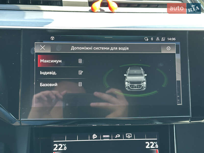 Позашляховик / Кросовер Audi e-tron S Sportback 2020 в Ковелі